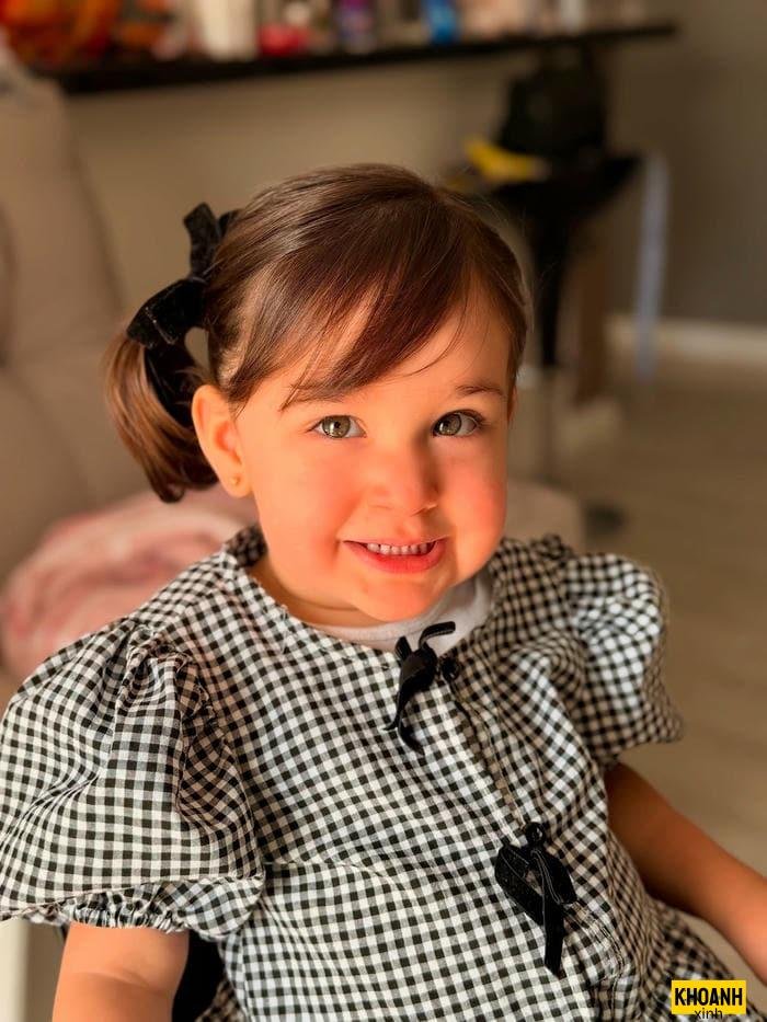 ảnh bé gái xinh đẹp full hd cute