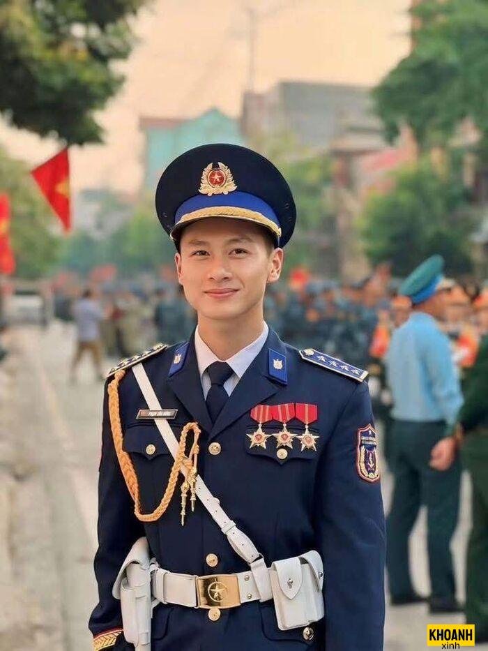 ảnh công an đẹp trai full