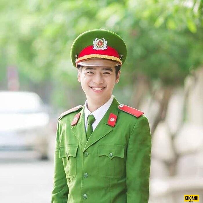 ảnh công an đẹp trai ngầu 4d