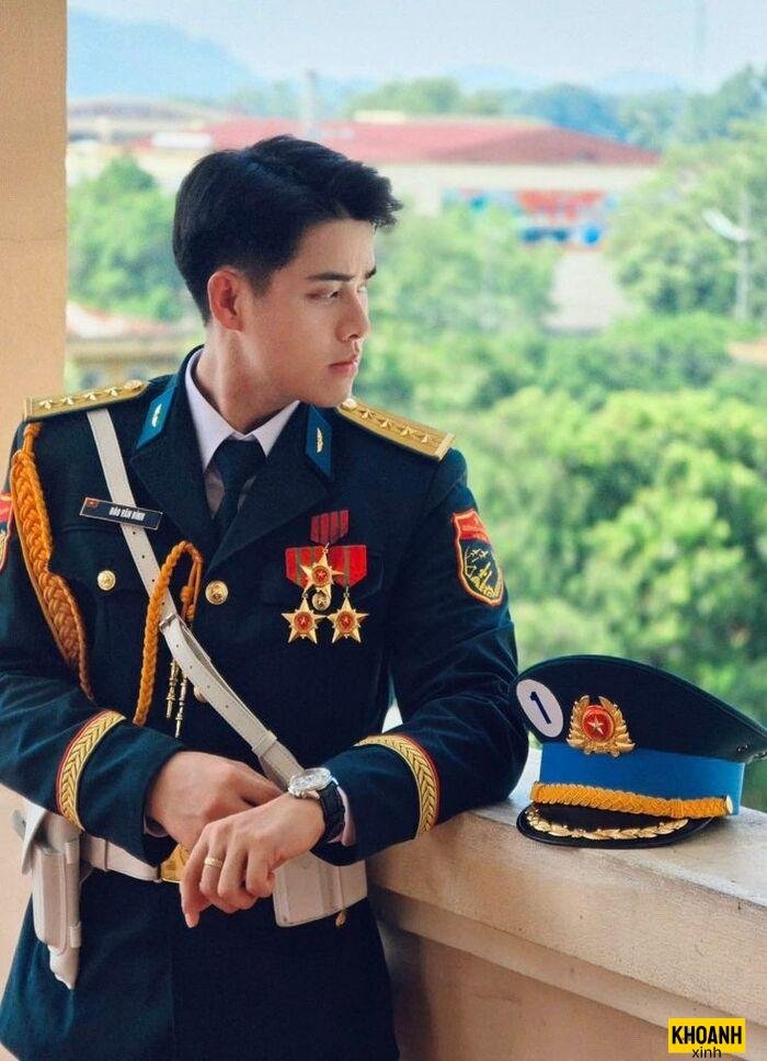 ảnh công an đẹp trai ngầu 4k