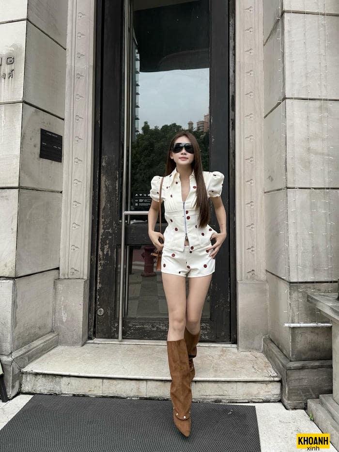 ảnh gái xinh đeo kính đẹp