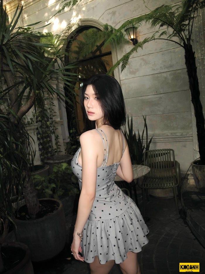 ảnh gái xinh mặc váy ngắn đẹp