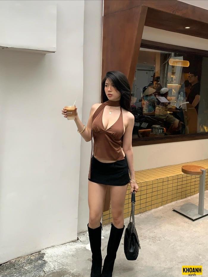 ảnh gái xinh mặc váy ngắn quyến rũ 4k