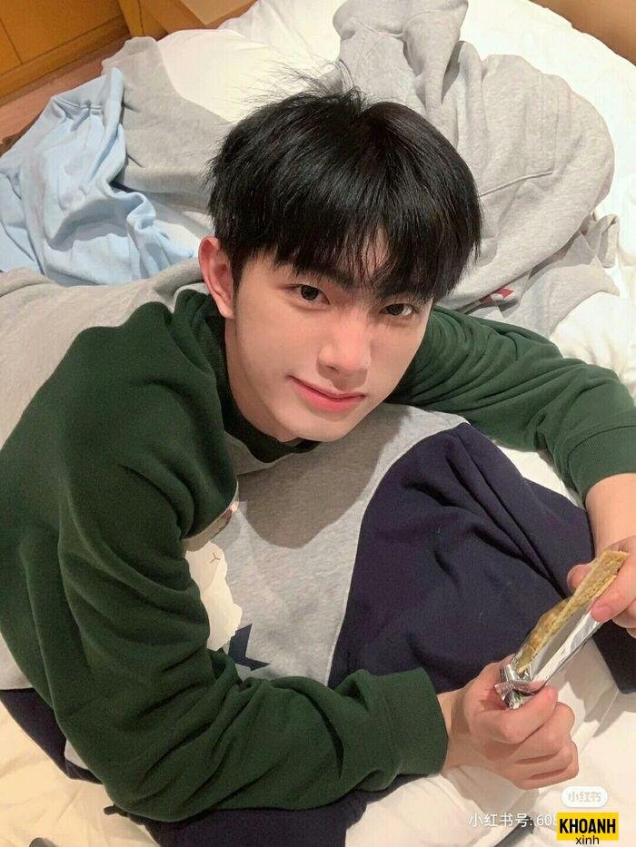 ảnh nam đẹp trai aesthetics