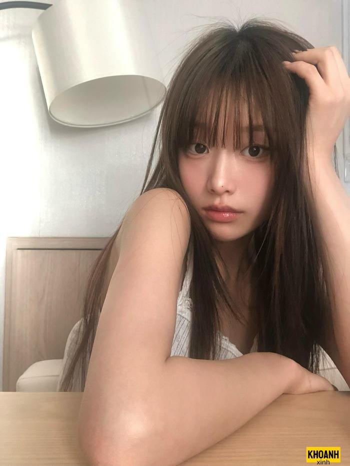 ảnh nền gái xinh trong trẻo 4k