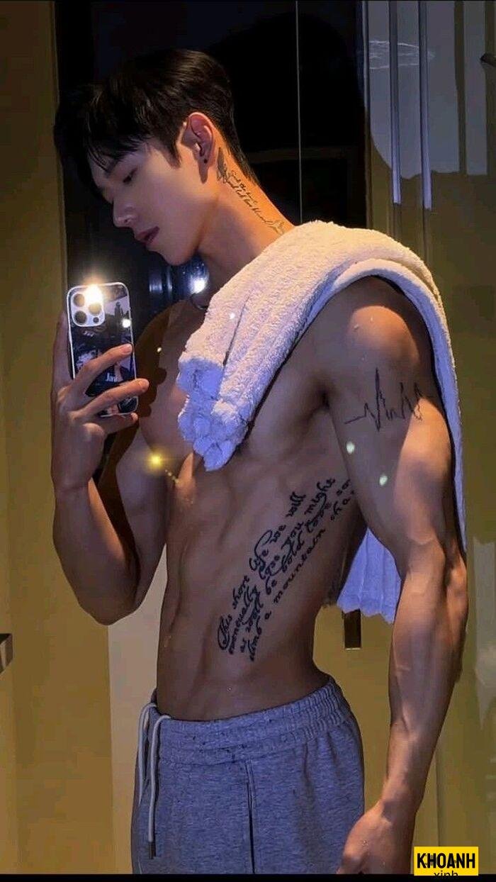 ảnh trai đẹp 6 múi cơ bắp