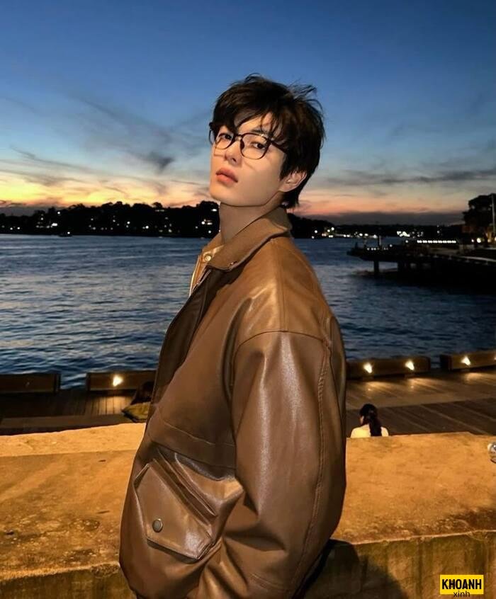 ảnh trai đẹp Trung Quốc tone trầm