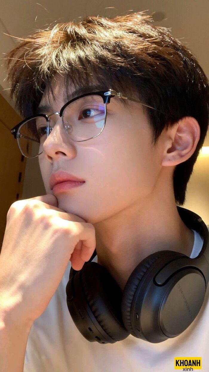 ảnh trai đẹp đeo kính 5d full