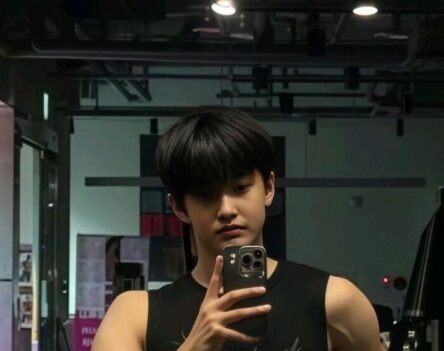 150+ ảnh trai đẹp ngầu, thần thái đỉnh cao làm Avatar