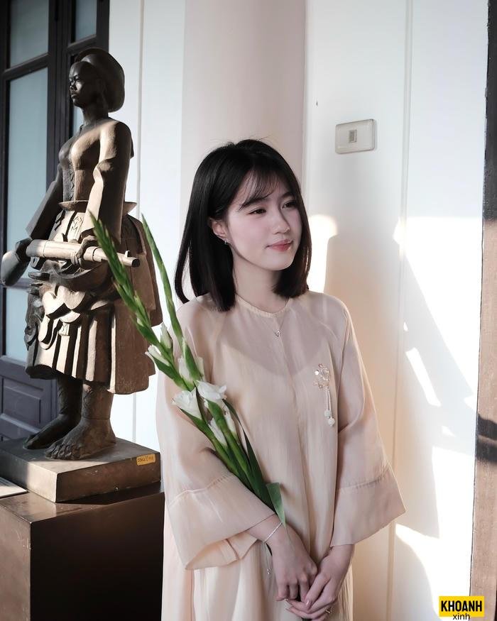 chân dung cô gái xinh xắn full hd