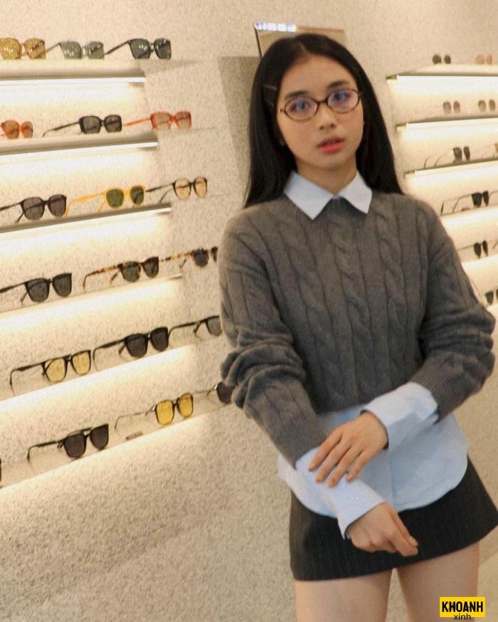 chân dung gái xinh 2k3 tóc ngang vai full hd