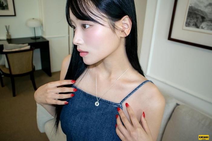 gái xinh dễ thương áo 2 dây