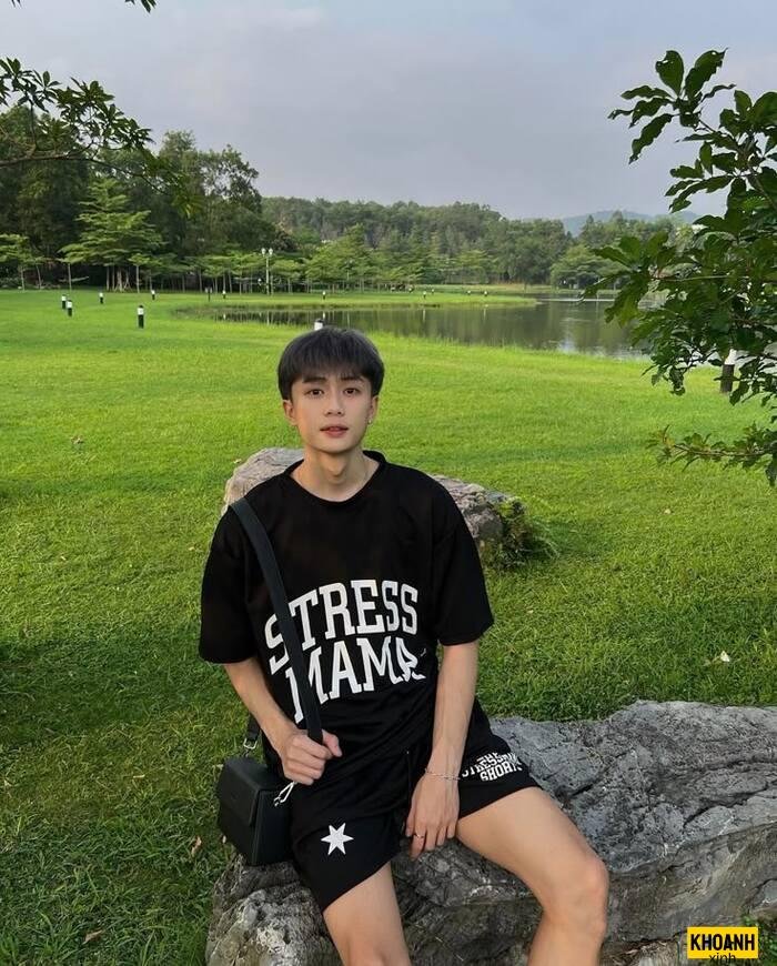 hình ảnh bé trai 14 tuổi dễ thương