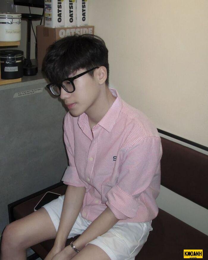 hình ảnh bé trai 14 tuổi khoảnh khắc tuổi teen cực cute