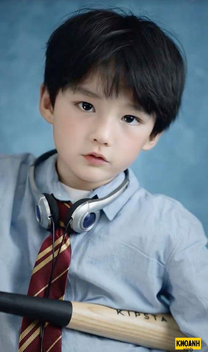 hình ảnh bé trai đẹp 3k