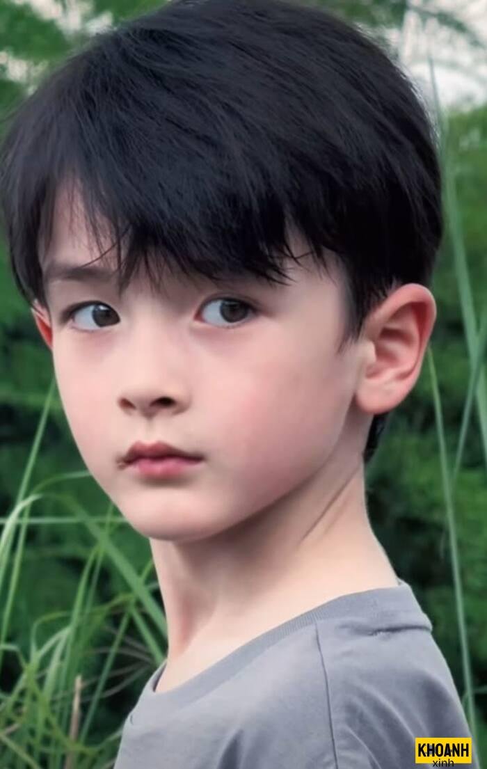 hình ảnh bé trai đẹp full hd
