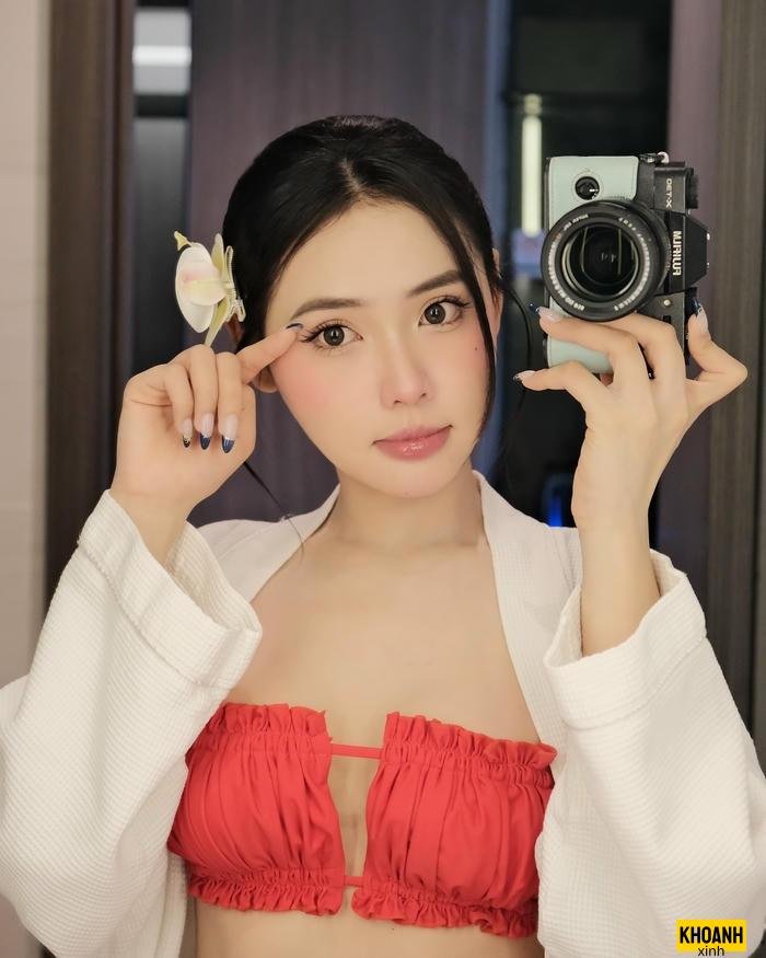 hình ảnh cô gái xinh đẹp trong trẻo 4k