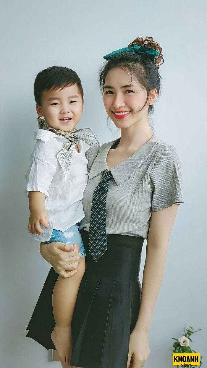 hình ảnh mẹ và con trai đẹp full