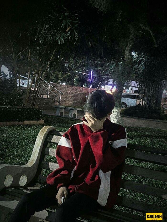 hình ảnh trai đẹp giấu mặt cá tính