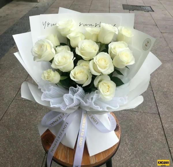 đóa hồng trắng nghệ thuật