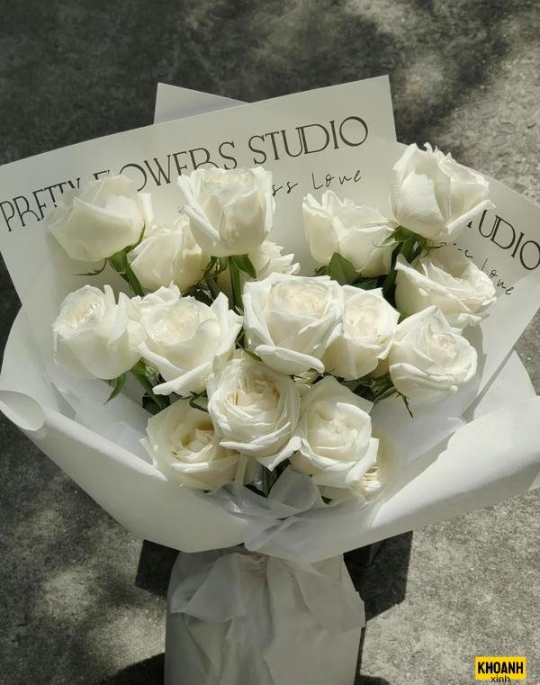 hoa hồng trắng phong cách