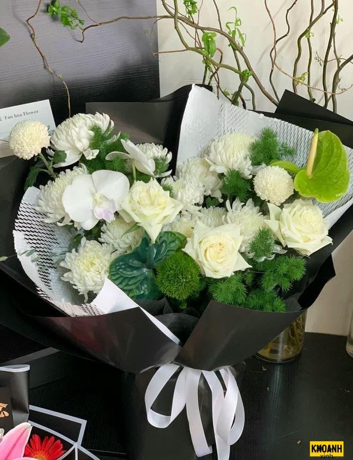 hoa tang trang trong nhat