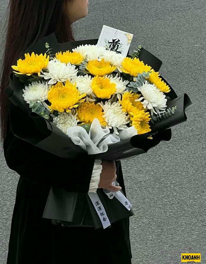 lẵng hoa tang trang nhã